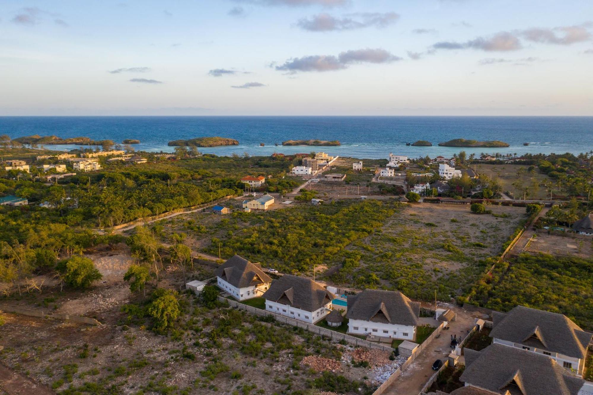Rafiki Tamu Residential Resort Watamu Exterior photo